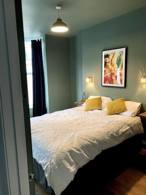 Chic Townhouse Near Tunnels Beaches Ilfracombe Ngoại thất bức ảnh